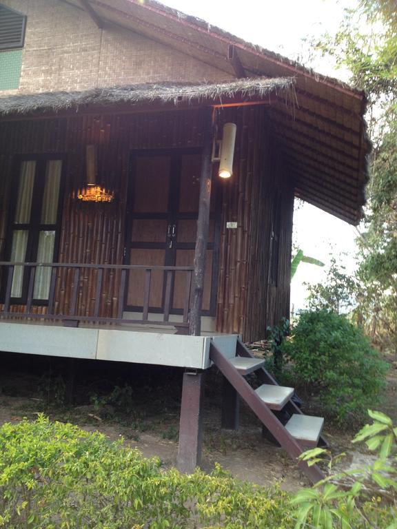 Paipunthong Resort Værelse billede